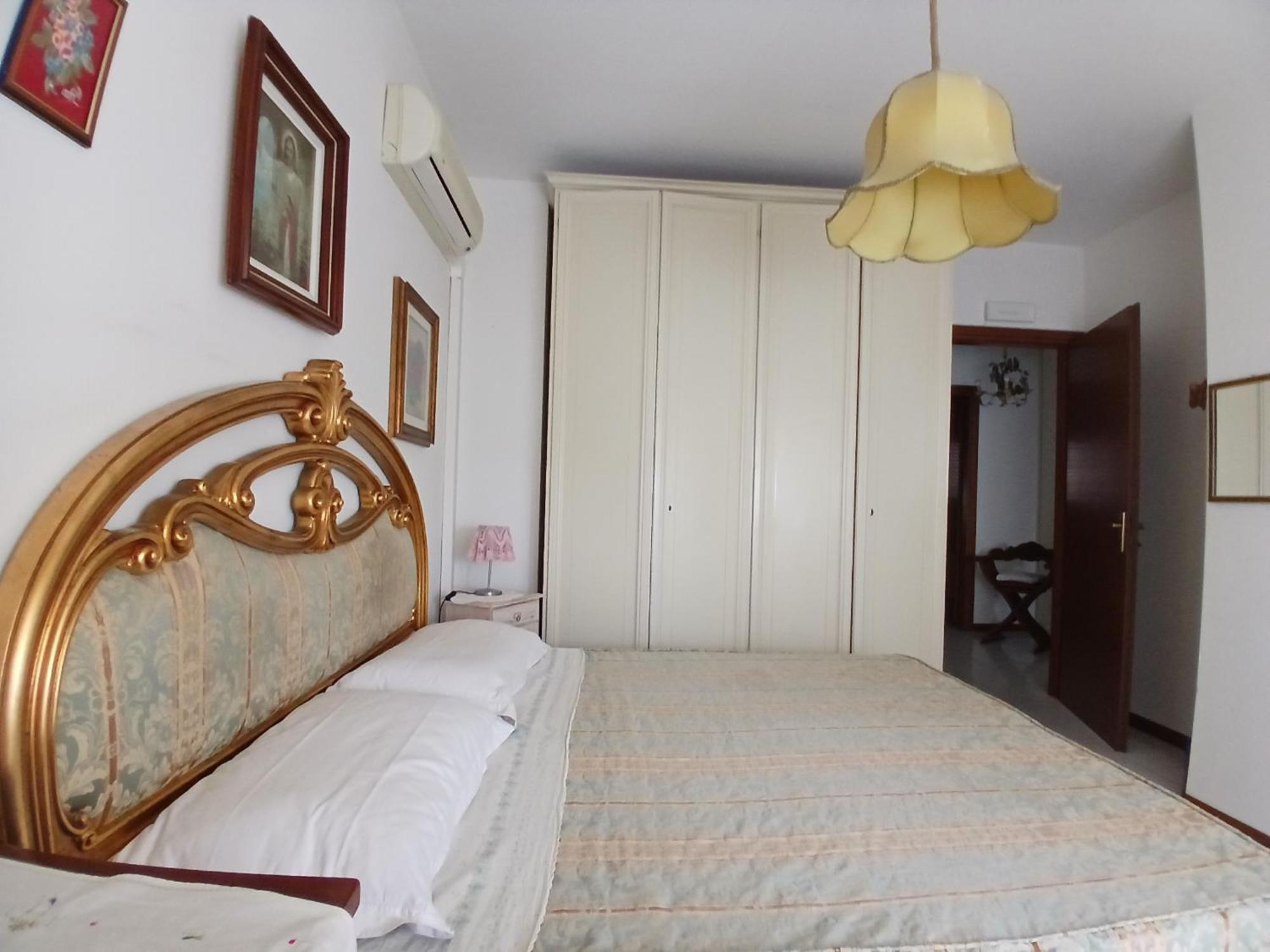 Il Melograno B&B With Private Bathrooms Aulla Bagian luar foto